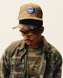 In today's HC survival guide, we show you how to camouflage 🪖 Blur Tree  Camo arrives this Saturday. A new camo cotton print that is exclusive to  Hat Club! 🪵 Blur Tree