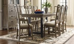 Inspired by winery, stone ridge dining room set by kincaid furniture incorporates the materials, architecture, and lifestyle found in this ancient art into beautiful pieces for the home. Kincaid Dining Rooms By Diningroomsoutlet Com By Dining Rooms Outlet