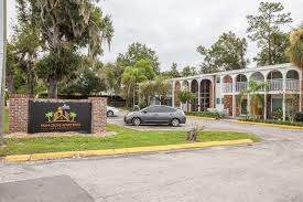 2 bedroom apartments in orlando are an excellent choice for roommates, a small family, or anyone who needs more space. Palm Grove Apartments Orlando Fl Apartments For Rent
