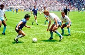 Ronaldinho: "I was 48 hours from joining Man United... and then Sandro  Rosell called"