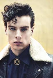 Check out these awesome fades, undercuts and side parts for guys with short the most popular short haircuts for men are focused on taking classic cuts and giving them a modern edge. Hairstyles For Short Hair Men That Are Really Gorgeous Hairstylesforshorthairmen Mens Hairstyles Short Mens Hairstyles Mens Hairstyles Medium