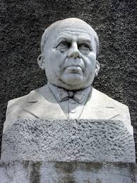 Biografía del guatemalteco Rodolfo Robles Valverde