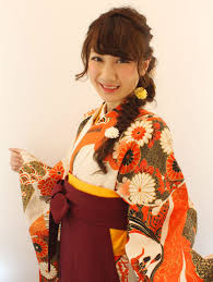 卒業式のヘアセットラプンツェル 着物和装の髪型kimono2019