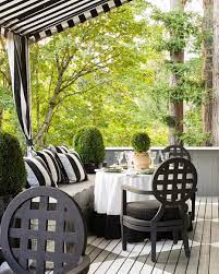 Mackie Home Christineannmackie On Instagram Is Anyone Else Having Serious Patio Envy Over This Stylish Enterta Outdoor Rooms Patio Front Porch Decorating