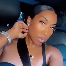 Ranique Lewis's Instagram, Twitter & Facebook