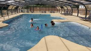 Camping Avec Piscine A Berck Sur Mer Chauffee Et Couverte Les Cerisiers