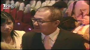 The site owner hides the web page description. è³º116å„„ åœ‹å·¨å‰è'£å¨˜è³£è‚¡1 2è¬å¼µä»æŒ8 è‚¡æ¬Š Yahooå¥‡æ'©éŠæˆ²é›»ç«¶