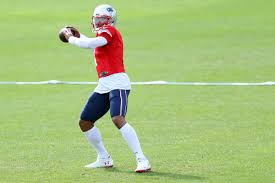 Cameron jerrell newton is an american football quarterback for the new england patriots of the national football league. Shocking Patriots Name Cam Newton Starting Quarterback Maybe The Phinsider