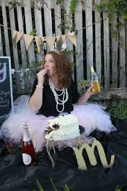 35th Birthday Photoshoot Ideas For Adults 35th Birthday Photo Shoot Birthday Photoshoot 35th Birthday Birthday Photos