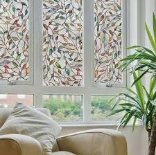 Le Film Adhesif De Vitrage Est Pour La Decoration Facile Et Jolie De Vos Fenetres Archzine Fr Decorations Faciles Decoration Fenetre