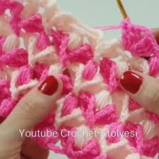 Boyutlu Laleler Crochet Atolyesi Hesabimda Tek Renk Orulmus Halini De Gorebilirsiniz Battaniye Yelek Ki Crochet Crochet Stitches Tutorial Crochet Designs