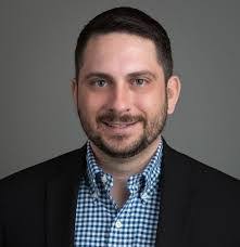 Shari Sims's Instagram, Twitter & Facebook