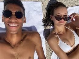 Jul 02, 2021 · felix auger aliassime is born to his parents: Felix Auger Aliassime S Girlfriend Nina Ghaibi Wife Bio