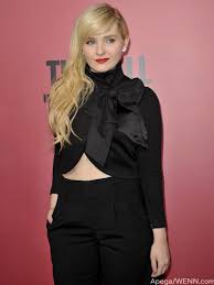 700 x 1050 jpeg 238 кб. What Does Abigail Breslin Look Like Now Seven Years After Little Miss Sunshine