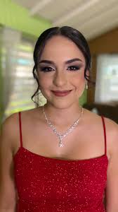 Toda una Prom Queen 👑 #promnight #senior2024 #promqueen #makeupartist  #hairstylist #beauty #puertorico #caborojo