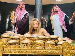 Know what this is about? Pierwsze Zdjecia Dziewczyny Z Dubaju Doda Szejkowie I Sokoly Film Premiera Obsada 2020 Na Faktach Afera Dubajska Kino