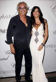 Elisabetta gregoraci, ex moglie di flavio briatore, è una delle indubbie protagoniste del grande fratello vip e proprio durante le puntate del reality è venuta alla luce la relazione fra la showgirl e. Elisabetta Gregoraci E Flavio Briatore Separati Ultime Notizie Flash