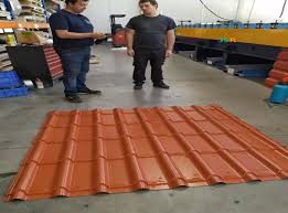 Cada hilera debe superponerse a la que está debajo a 0,7 cm (1/4 pulgada), no menos. Europeo La Maquina De Hacer Teja Para Techo