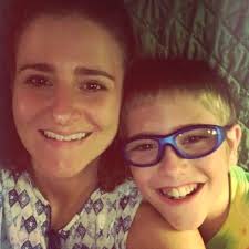 Tara Wolfe (@trwsmoker)