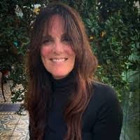 Crystolyn Macklin's Instagram, Twitter & Facebook