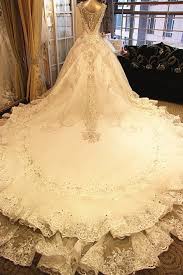 Pin By Sara Newcomb On My Future Wedding Plans Ball Gowns Wedding Big Princess Wedding Dresses Brides Wedding Dress
