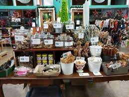 The pet barn is a locally owned and operated pet management store in portland, oregon. Salty S Pet Supply 36 Photos 96 Reviews Pet Stores 4039 N Mississippi Ave Portland Or Phone Number