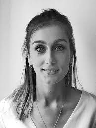 Alison Jacobs's Instagram, Twitter & Facebook