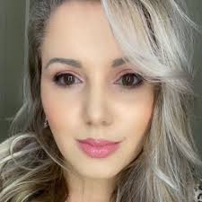 Leah Flint (@flint_leah)