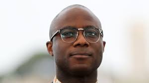 Elle est enceinte et ils sont bien décidés à se marier. Apres Moonlight Barry Jenkins Tourne Son Nouveau Film
