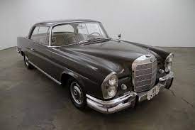 Newly Listed On Www Vintagedrivingmachines Com A Beautiful 1964 Mercedes Benz 220se Sunroof Coupe Click For Details Http Www Benz Mercedes Benz Mercedes