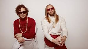 Vincent pontare on wn network delivers the latest videos and editable pages for news & events, including entertainment, music, sports, science and more, sign up and share your playlists. Creamy Guitar Riffs And Skilful Pop Crafts Save Vargas Amp Lagola Teller Report