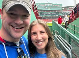 Boston Marathon 2023: Fans watch Red Sox, Bruins, Marathon