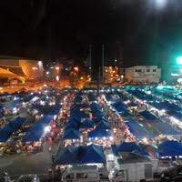 Pasar malam merupakan konsep pasar atau bazaar yang perniagaannya dimulakan pada waktu petang sehingga kepada waktu malam. Pasar Malam Utc 10 Tips Dari 1838 Pengunjung