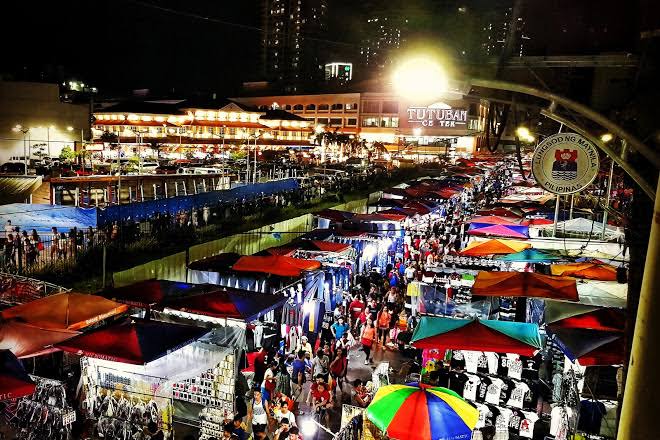 Mga resulta ng larawan para sa Divisoria Night Market, Manila, Philippines"