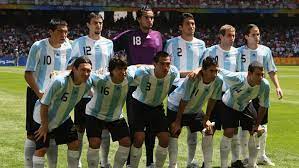 El 25 de junio de 2011 el técnico de argentina sergio batista lo incluyó en la lista de convocados de la selección argentina para la copa américa 2011. Donde Estan Los Futbolistas Olimpicos De Argentina 12 Anos Despues Pekin 2008