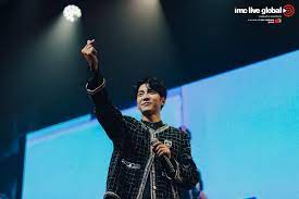 His very first song as a singer 'because you're my girl' became one of the most. Lee Seung Gi Gifts Fans An Unforgettable Night In Vagabond Voyage Fan Meeting In Malaysia