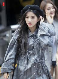 Soyeon Gidle Idle Kpop Black Haircut Styles Kpop Girls Kpop Girl Groups