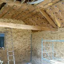 Chantier Agrandir Et Renover Une Vieille Maison En Dordogne En 2020 Maison Autosuffisante Laine De Verre Et Maison