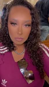 Anastasia Lloyd's Instagram, Twitter & Facebook