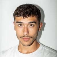 20+ "Alejandro Riesco" profiles