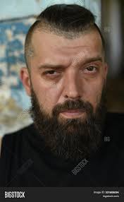 This low top cut will never truly go out of style. Close Long Beard Image Photo Free Trial Bigstock