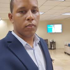 Hello I'm new, should I pull for another character or save?