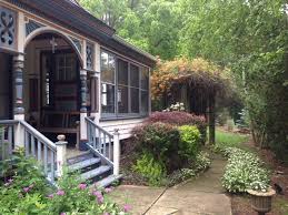 W64n758 Washington Ave Cedarburg Wi 53012 Foreclosed Homes Exterior Leaded Glass Windows