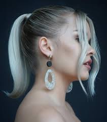Twist some hair into a crown around your high ponytail for an even lovelier look. 40 Hairstyles For Straight Hair That Are Trendy In 2021 Hair Adviser