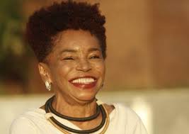 Wanda Chase e o ator Jackson Costa são os padrinhos do trio de samba reggae  de Wilson Café