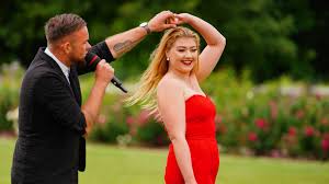 Kevin jenewein ist kein ganz unbekannter, denn er hat sein glück schon 2010 bei dsds versucht. Dsds 2020 Welche Kandidaten Ziehen In Die Live Shows Ein Kukksi Star News Beauty Und Trends