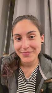 Kim Harless's Instagram, Twitter & Facebook