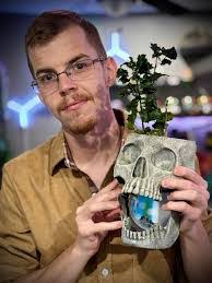 Rachel Hiers's Instagram, Twitter & Facebook