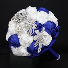 Royal blue and silver wedding bridal bouquet with baby's breath and soft. Custom Made Royal Blue White Bridal Bouquets For Garden Wedding Sparkling Crystal Rhinestone Pearls Wedding Petals High Quality Cheap From Verawu 43 21 Dhgate Com