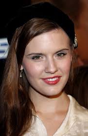 Maggie Grace Na Estréia Mundial De "Guerra De Charlie Wilson" Realizada No  Universal Studios Em Hollywood, EUA, Em 10 De Dezembro De 2007. Fotos,  retratos, imágenes y fotografía de archivo libres de